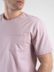 ONLY&SONS T-shirt rigata a taglio vivo con taschino frontale BALE 22025680 Kepse Lilac (5)