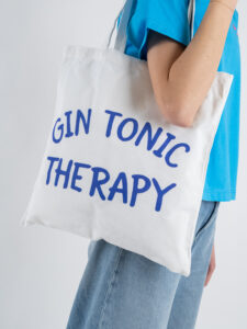SUPERCULTURE Borsa mare in tela con stampa GIN TONIC THERAPY BAG01 Bianca (4)