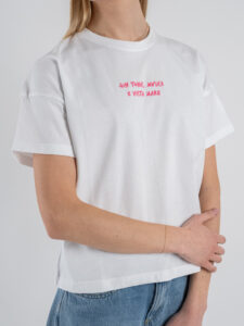 SUPERCULTURE T-shirt da donna in cotone con ricamo GIN TONIC,MUSICA E VISTA MARE AW1199 Bianca (3)