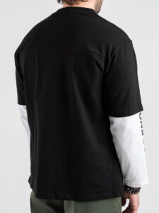 T-shirt over con stampe a manica lunga cucite a contrasto NeroBianco (1)