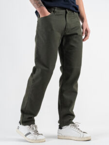 V2 Jeans regular con tasca sul retro in fantasia fiori JTCLS Militare (3)