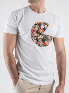 V2 T-shirt basica con ricamo pac-man fiori TUBI09 Bianco (3)
