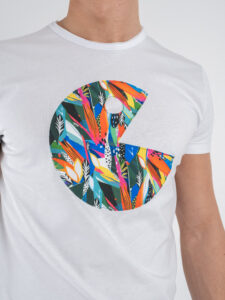 V2 T-shirt basica con ricamo pac-man piume colorate TUBI23 Bianco (2)