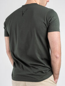 V2 T-shirt basica con taschino fiori TUMIL09 Verde (3)