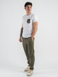 V2 T-shirt basica con taschino floreale TUBI11 Bianca (2)