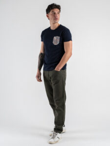 V2 T-shirt basica con taschino mosaico TUBL8 Navy (2)