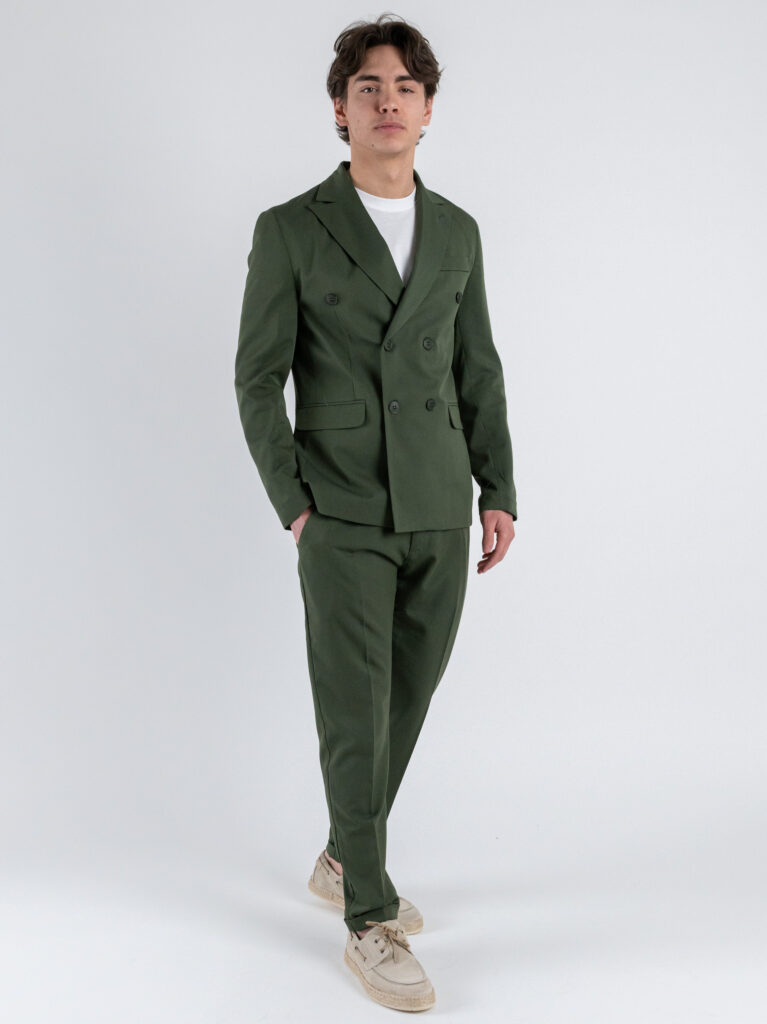 Abito intero leggero in poliviscosa con giacca doppiopetto e pantalone slim fit ASTON VILLA Militare 9 Abiti