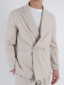 Abito intero leggero in poliviscosa con giacca over e pantalone gamba larga REAL MADRID Beige (4)