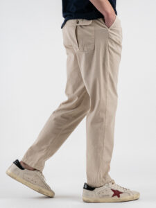 BERNA Pantalone in misto lino morbido con pinces 251108 Beige (4)