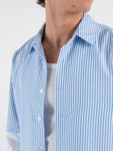 Camicia a righe con manica a contrasto bianca 7772 Azzurra (6)