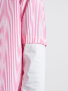 Camicia a righe con manica a contrasto bianca 7772 Rosa (2)