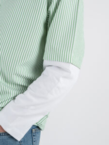 Camicia a righe con manica a contrasto bianca 7772 Verde (4)