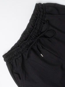 Coordinato con camicia con doppia manica a taglio vivo + pantalone con coulisse CS2484 Nero (2)