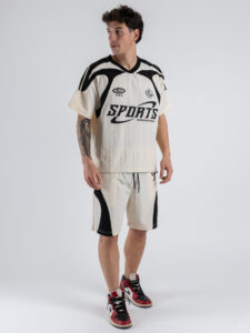 Coordinato corto con stampa t-shirt over + bermuda con coulisse XT2046 Panna (2)