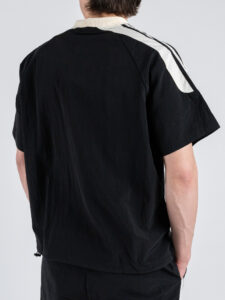 Coordinato corto con t-shirt over stampa + bermuda con coulisse XT2046 Nero (7)