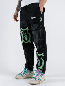 DISCLAIMER Pantalone con coulisse in gabardine con stampa graffiti 25EDS54898 Nero (3)