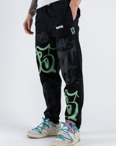 DISCLAIMER Pantalone con coulisse in gabardine con stampa graffiti 25EDS54898 Nero 3 Nuovi Arrivi