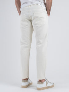 ESTASI Jeans slim con rotture e corto alla caviglia GUARDIOLA Panna (1)