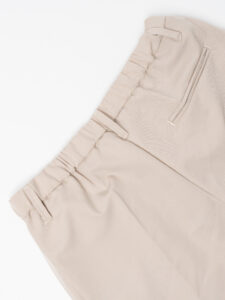 ESTASI Pantalone chino leggero e morbido con elastico e bottone in vita MBAPPE’ EST Beige (2)