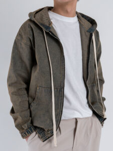 Giacchetta in jeans slavato con zip e cappuccio PT394 (3)