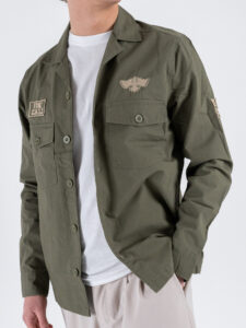 ONLY&SONS Camicia sportiva con patch militari FLY 22032600 Dustry Olive (3)