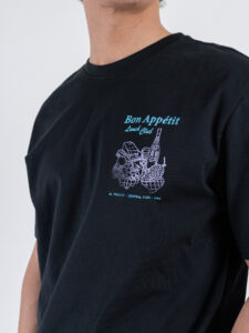 ONLY&SONS T-shirt con piccola stampa sul cuore BISTRO 22033630 Jet Black (4)