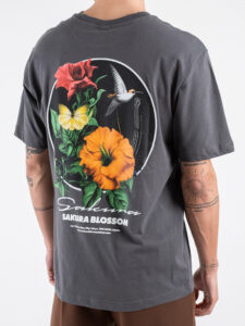 ONLY&SONS T-shirt over con stampa floreale sul retro 22033620 KEANE Magnet (2)