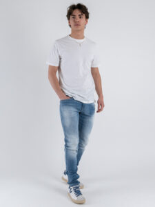 OVER-D Jeans azzurro leggermente slavato senza rotture D14 Azzurro (2)