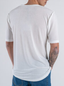 OVER-D T-shirt mezza manica in tessuto cangian T63 Panna (1)