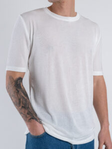 OVER-D T-shirt mezza manica in tessuto cangian T63 Panna (3)