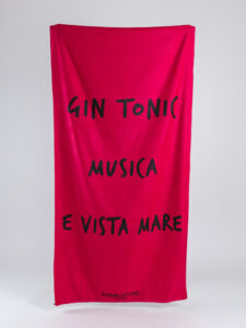 SUPERCULTURE Telo mare in microfibra con stampa GIN TONIC MUSICA E VISTA MARE