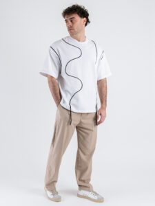 T-shirt a mezza manica con ricami GS9138 Bianco (2)