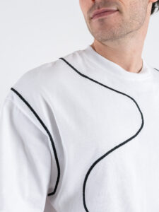 T-shirt a mezza manica con ricami GS9138 Bianco (4)