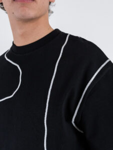T-shirt a mezza manica con ricami GS9138 Nero (5)