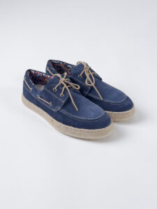 V2 Scarpa modello barca in camoscio con lacci in corda beige MOCRD Blu (3)
