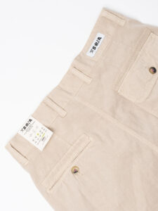 BERNA Pantalone in misto lino morbido con pinces 251108 Beige03 (1)