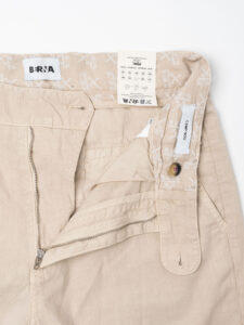 BERNA Pantalone in misto lino morbido con pinces 251108 Beige03 (2)