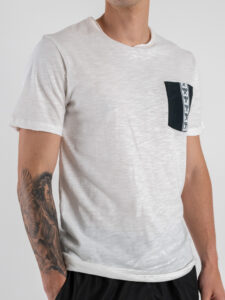 BERNA T-shirt in cotone con taschino Banda Nera 251222 (1)