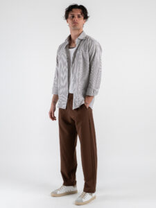Camicia in cotone rigata con colletto 600AK Moro (1)