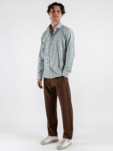 Camicia in cotone rigata con colletto 600AK Verde (3)