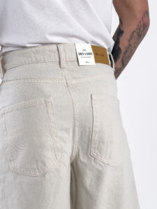 ONLY&SONS Bermuda in jeans baggy CARL 22034145 Ecru (4)