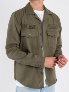 ONLY&SONS Camicia sportiva con patch militari ALBERTO 22034991 Dusty Olive (1)