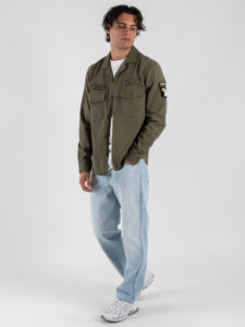 ONLY&SONS Camicia sportiva con patch militari ALBERTO 22034991 Dusty Olive (5)