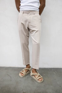Abito regular leggero in poliviscosa con Giacca un bottone + Pantalone cropped TKN028 Beige (3)