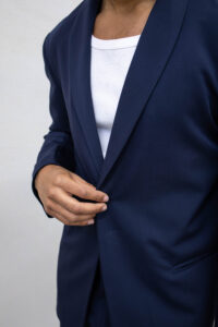 Abito regular leggero in poliviscosa con Giacca un bottone + Pantalone cropped TKN028 Blu (17)