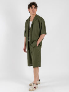 Coordinato corto in misto lino con camicia mm + bermuda con coulisse 7778 Verde Militare (2)