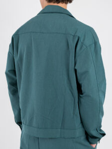 Coordinato giacchetta cropped + Pantalone baggy fit e coulisse ISA Verde Petrolio (6)