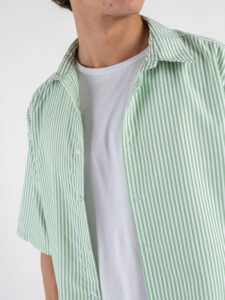 ESTASI Camicia rigata a MM con colletto e bottoni MIAMI Verde (2)
