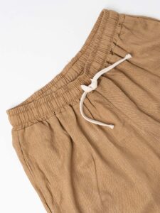 ESTASI Pantalaccio slim morbido in lino con coulisse in vita PAPEETE Fango (1)