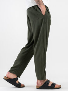ESTASI Pantalaccio slim morbido in lino con coulisse in vita PAPEETE Militare (1)